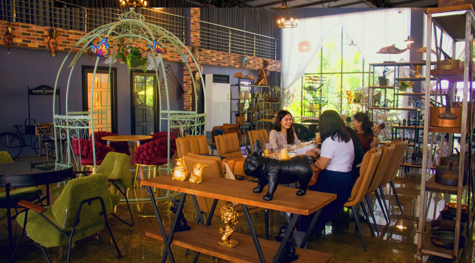 Dining with Customers